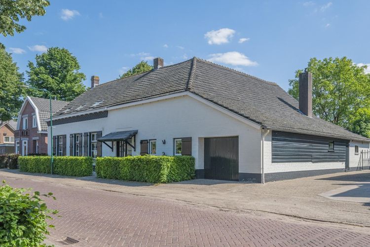 Kapelstraat 13 Photo 1