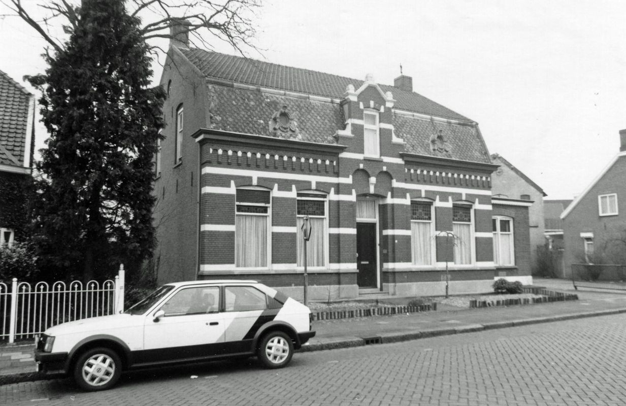 Stationsstraat 6 Photo Blur 56