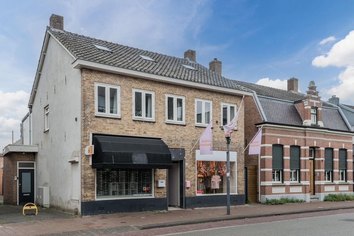 Hoofdstraat 7 - C Photo Blur 19
