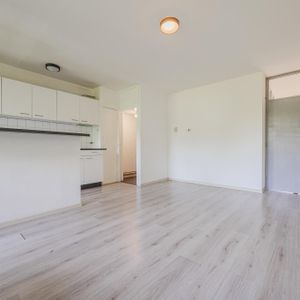 Thomas van Aquinostraat 19 Photo 2