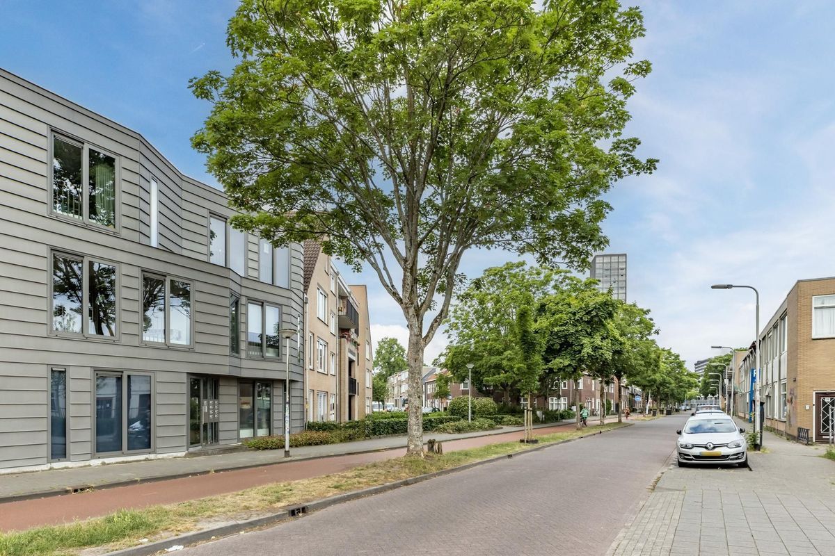 Boomstraat 138 - a Photo Blur 2