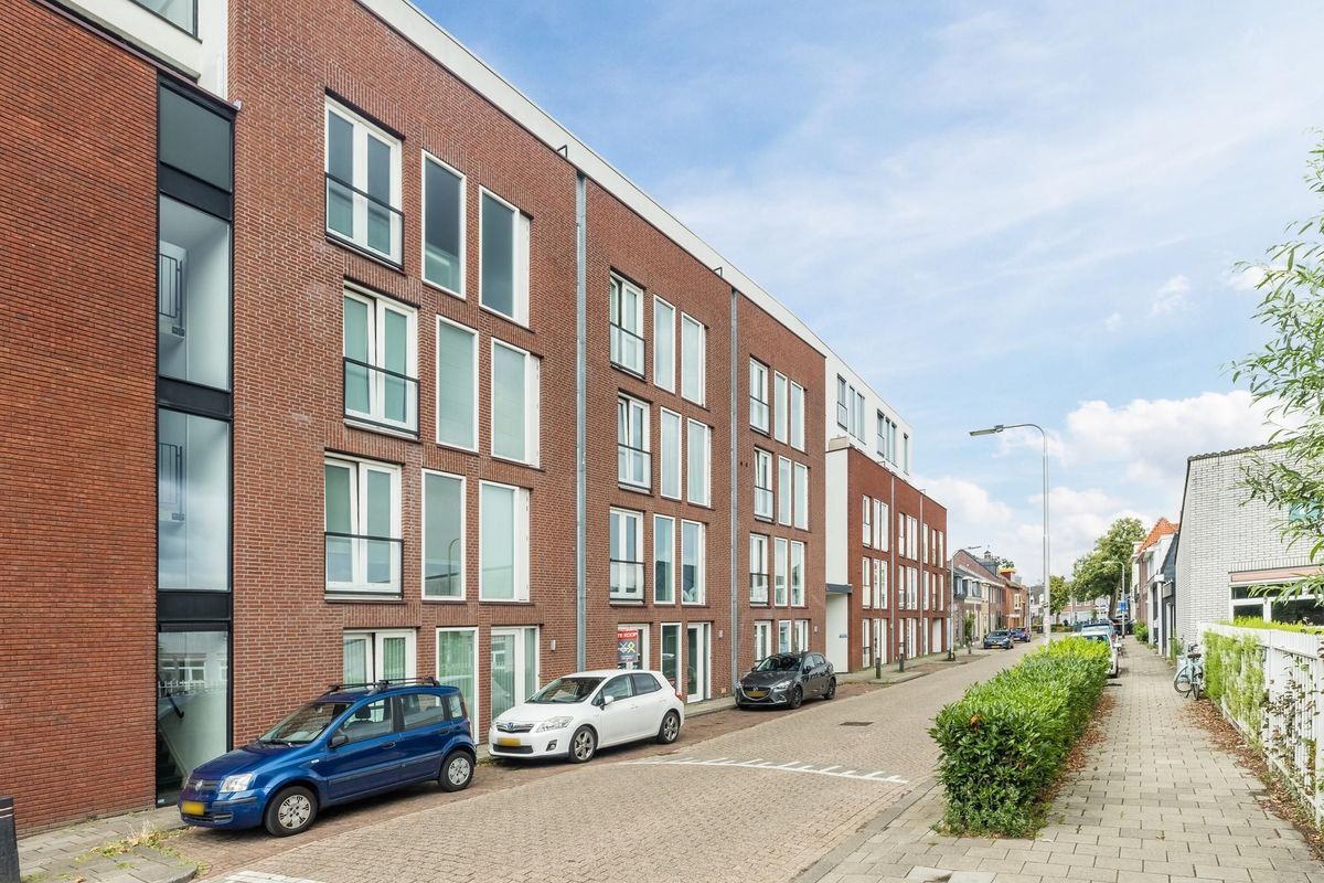 Groeseindstraat 33 - 08 Photo Blur 0