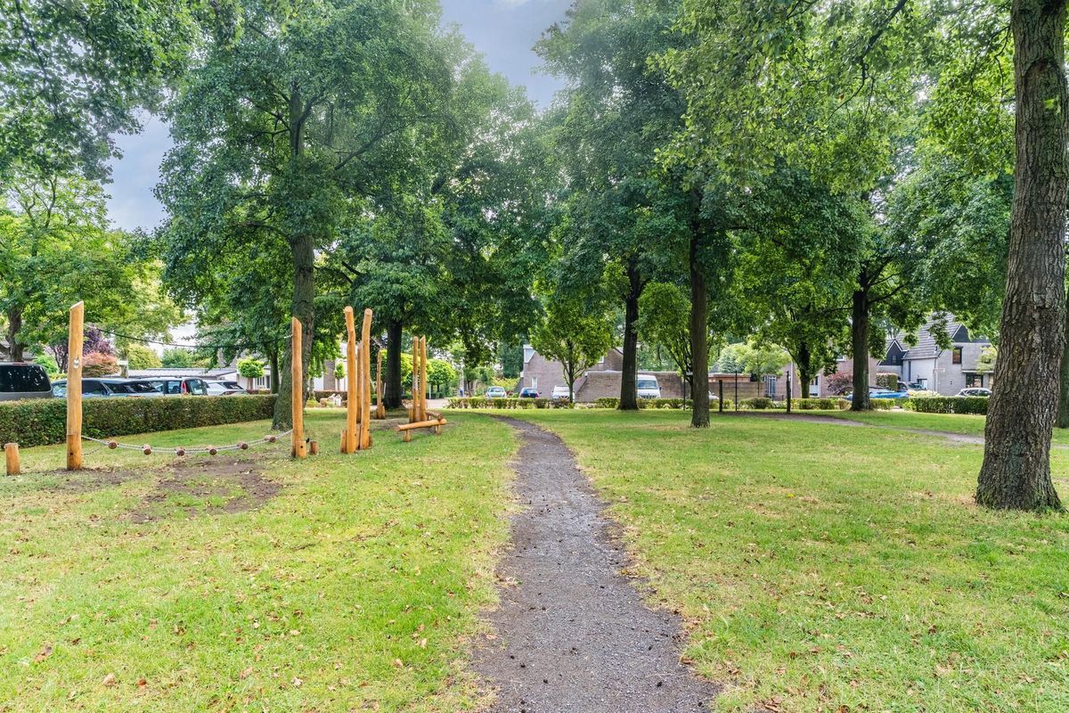 Marga Klompestraat 41 Photo Blur 30