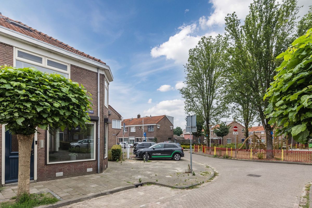 P.C. Hooftstraat 24 Photo Blur 26