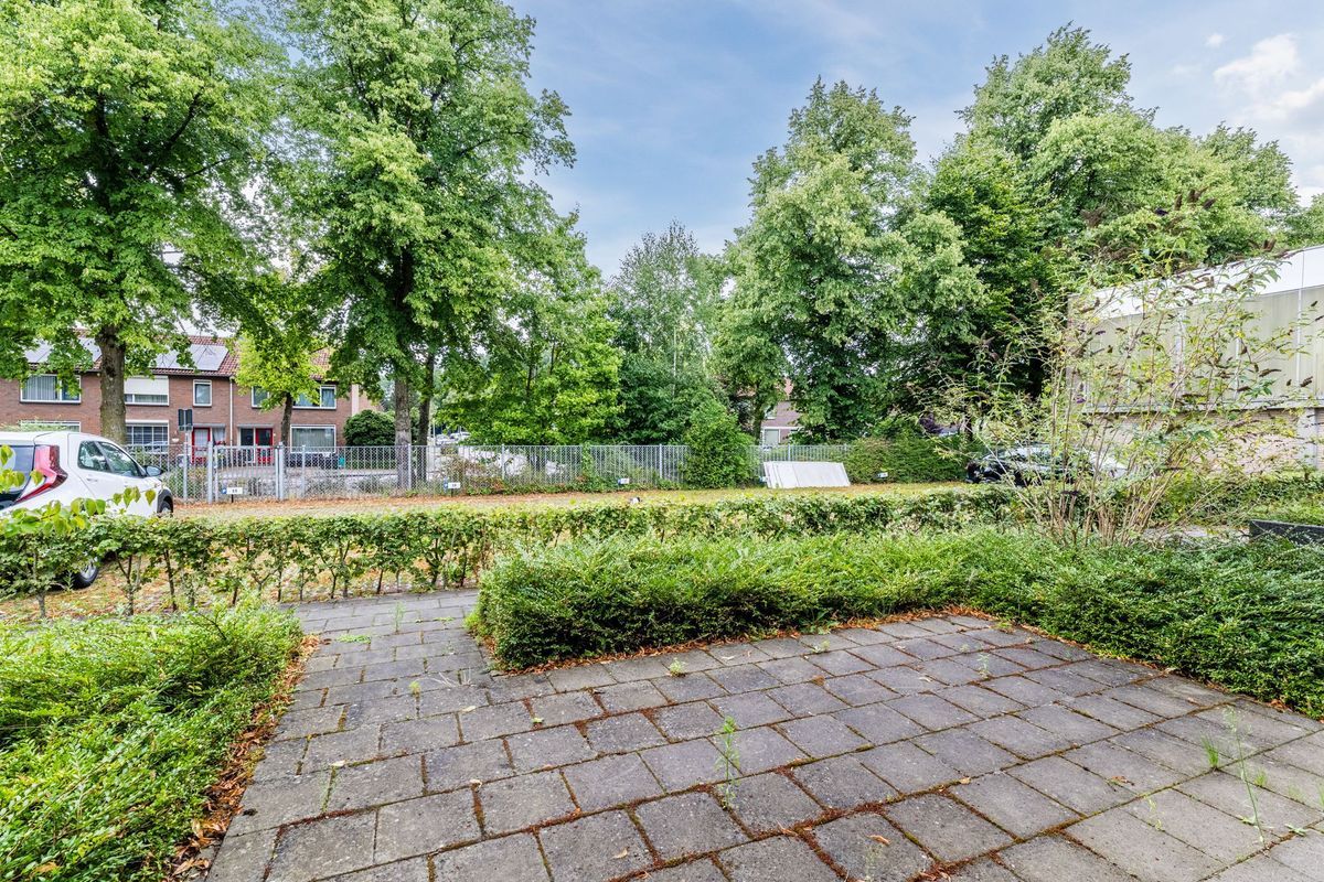 Mendelssohnlaan 3 - E Photo Blur 14