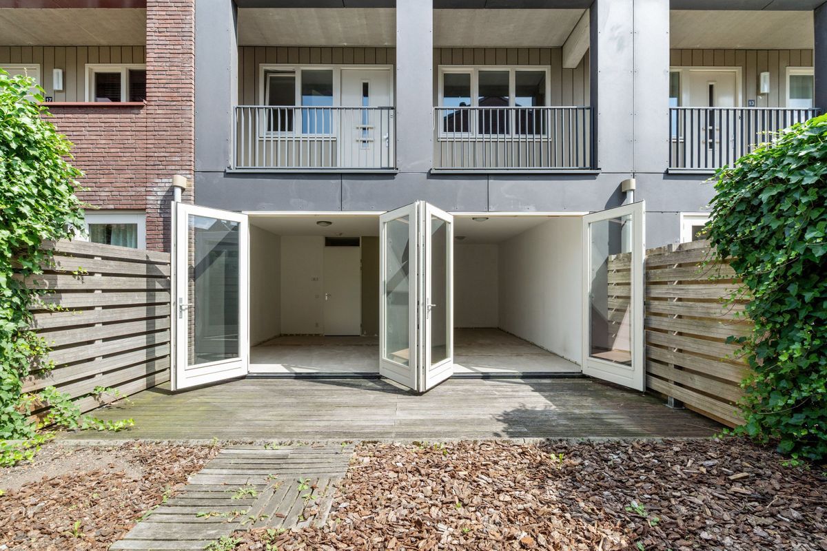 Menno van Coehoornstraat 53 Photo Blur 27