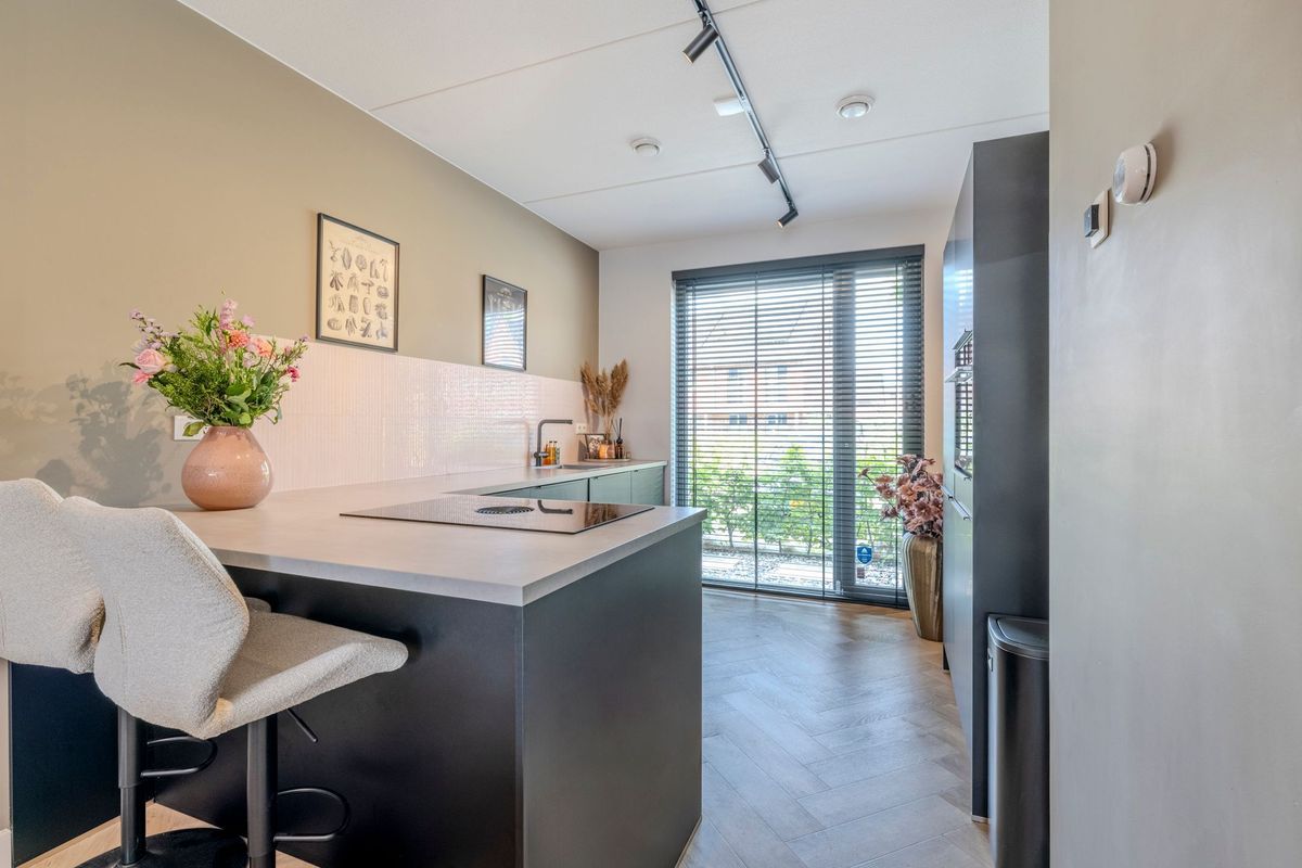 Zevenaarstraat 12 Photo Blur 9