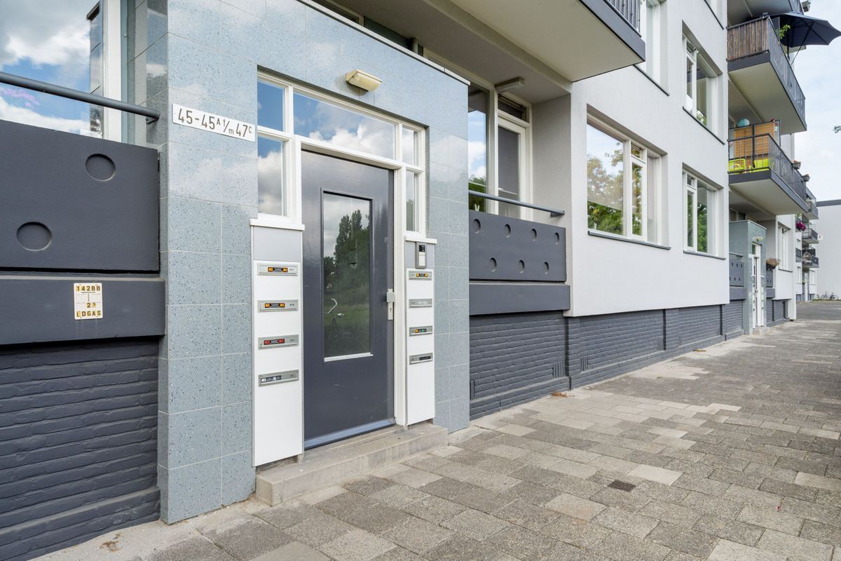 Lachappellestraat 45 - B Photo Blur 29