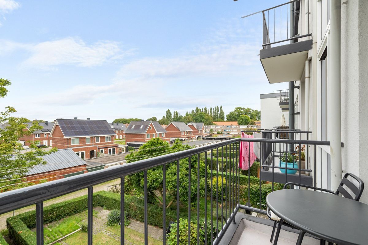Lachappellestraat 45 - B Photo Blur 15