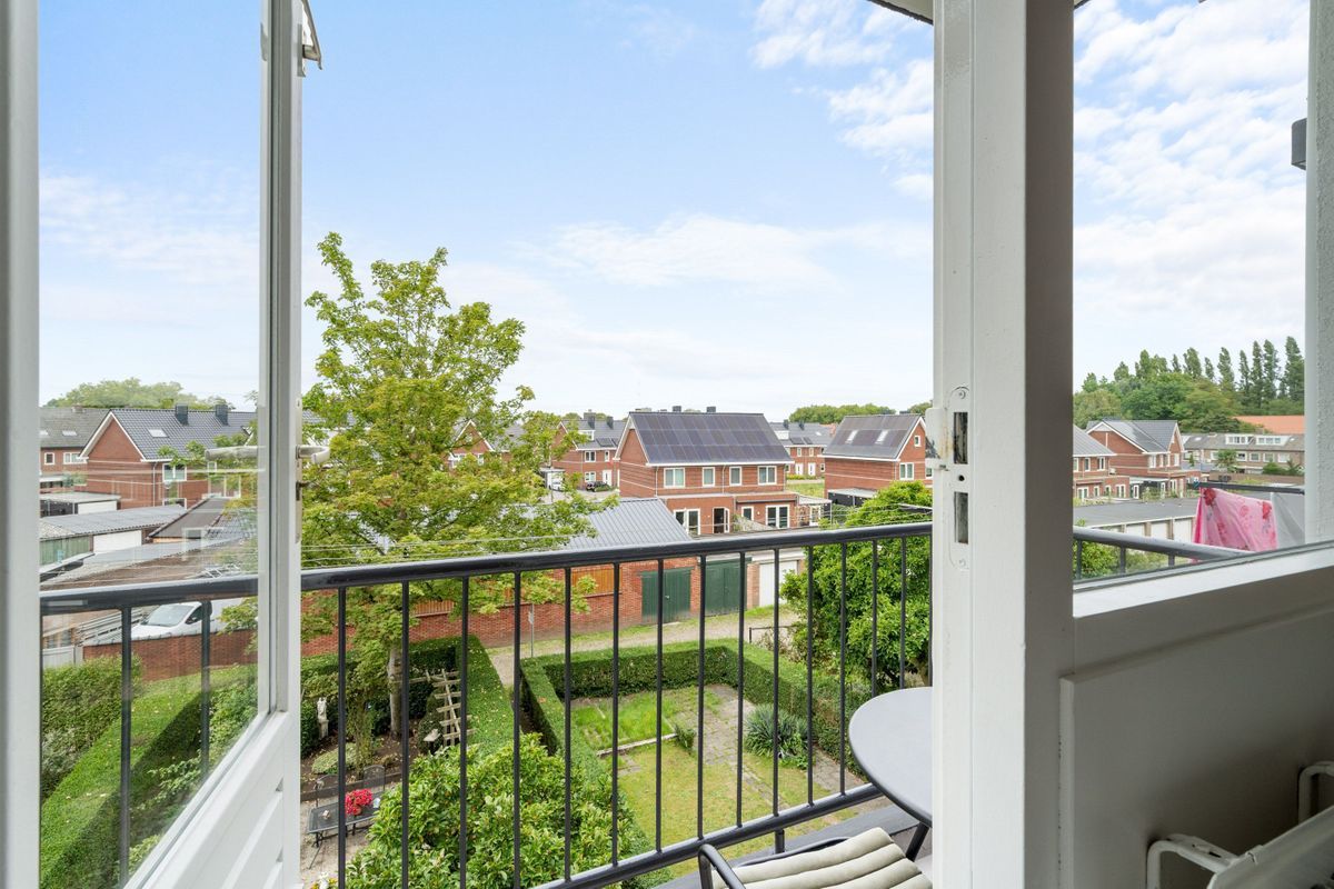 Lachappellestraat 45 - B Photo Blur 14