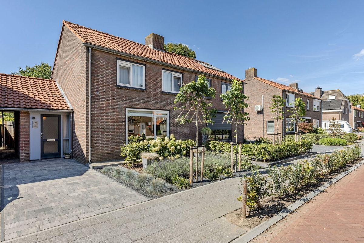 Burgemeester van Poppelstraat 107 Photo Blur 4
