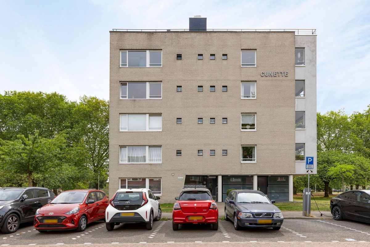 Henriette Ronnerstraat 124 Photo Blur 23