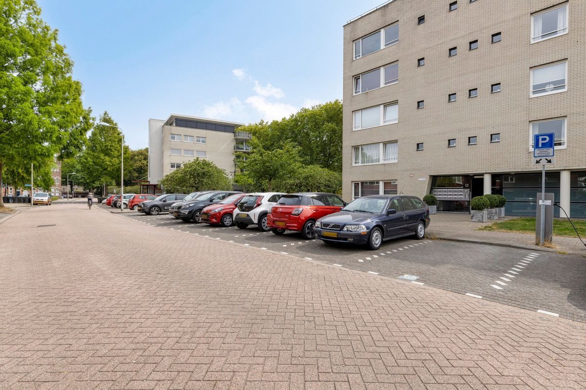 Henriette Ronnerstraat 124 Photo Blur 22