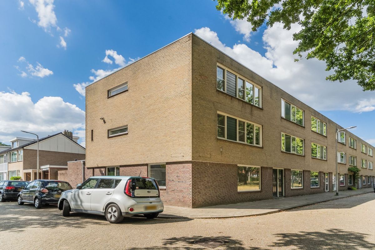 Karmijnstraat 52 Photo Blur 0