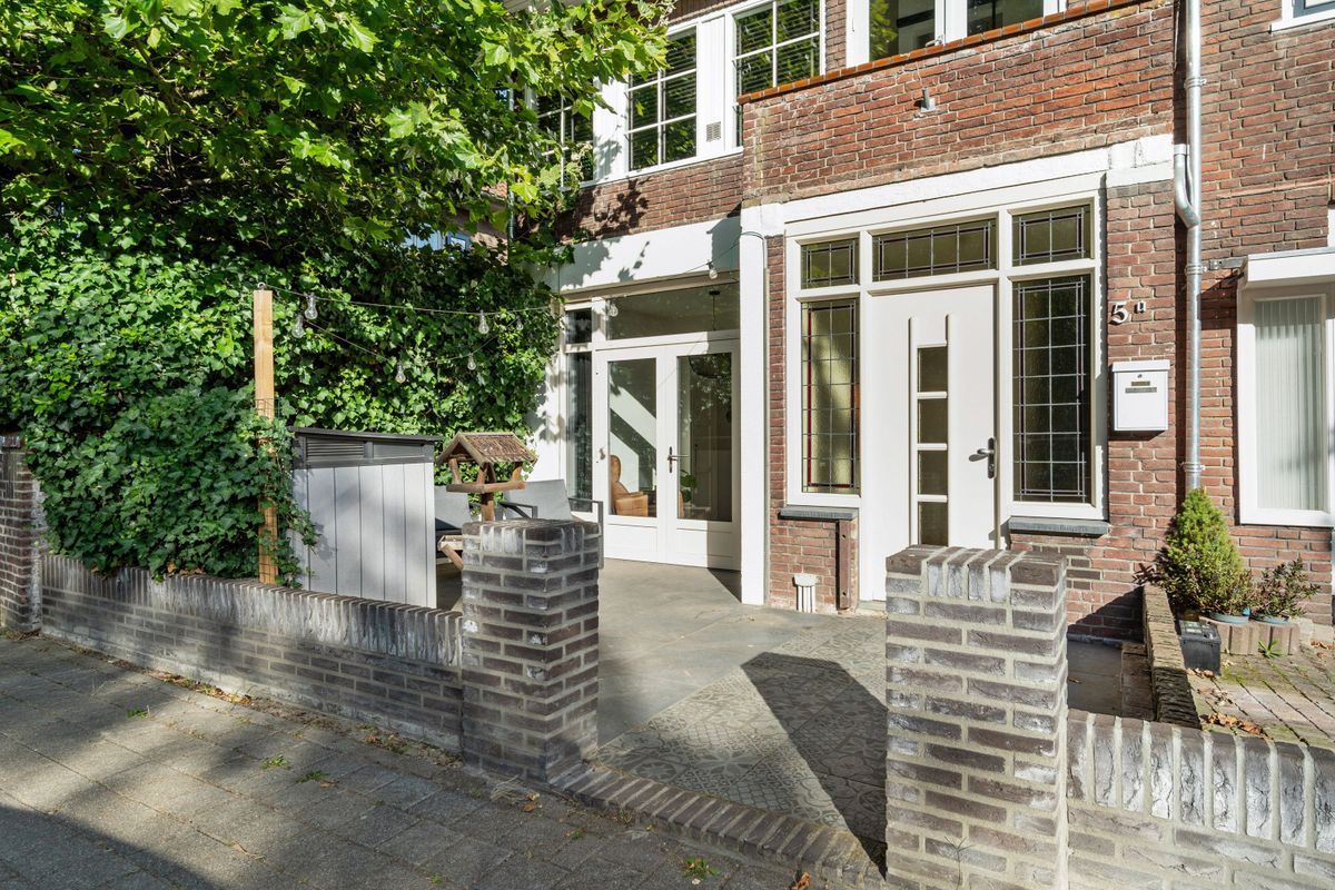 van Voorst tot Voorststraat 5 Photo Blur 39