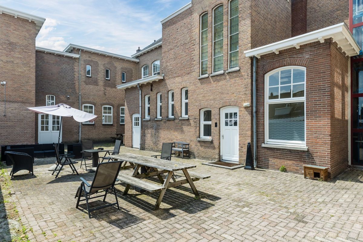 Mr. van Coothstraat 55 - 02 Photo Blur 14