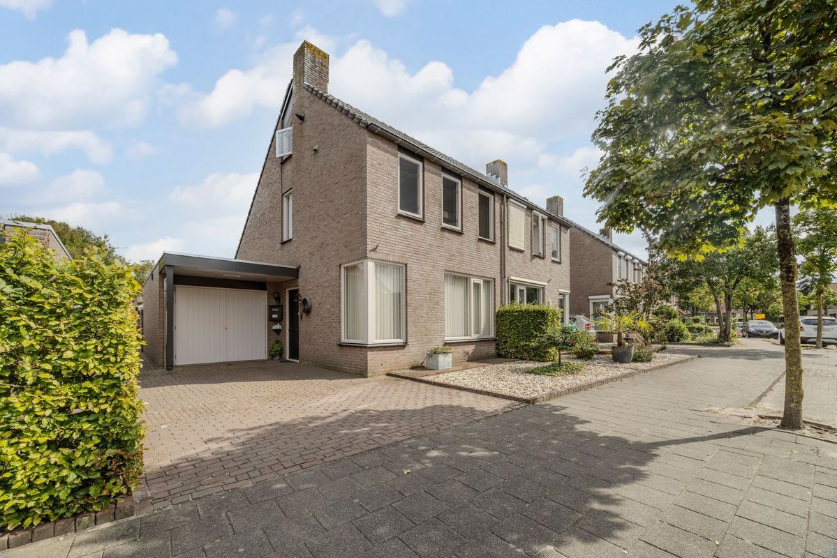 van Heinsbergstraat 18 Photo Blur 0