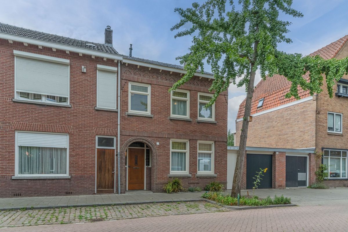 Violierstraat 17 Photo Blur 54