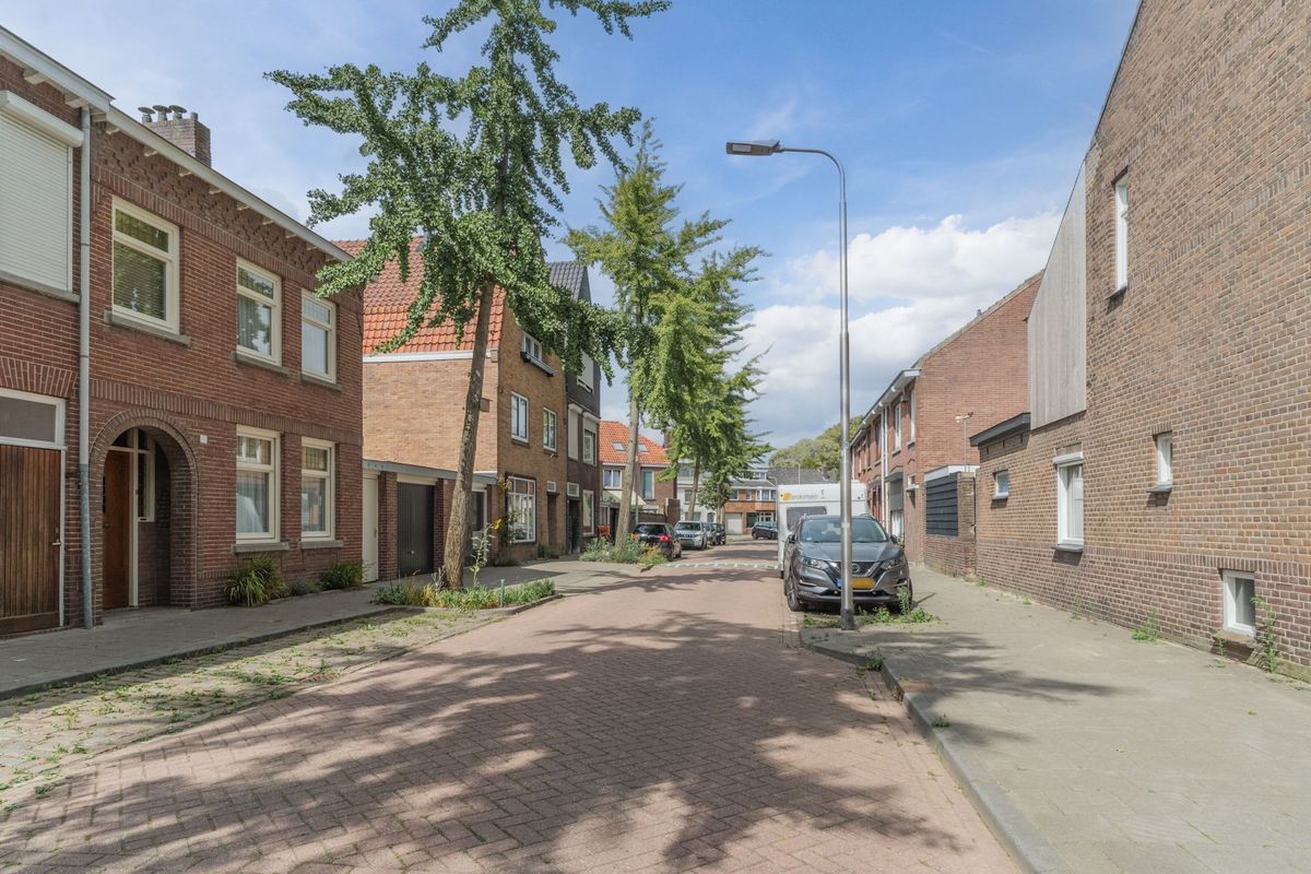 Violierstraat 17 Photo Blur 56