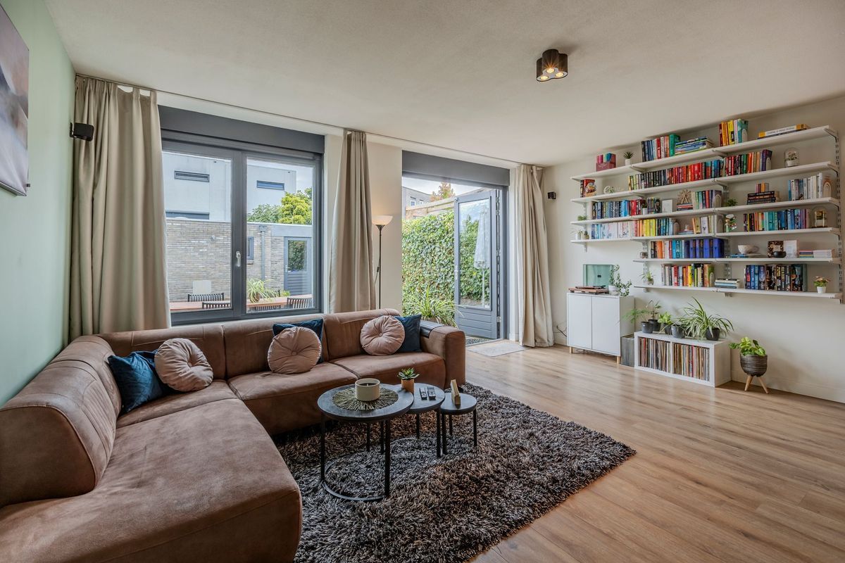 Johanna Naberstraat 16 Photo Blur 9