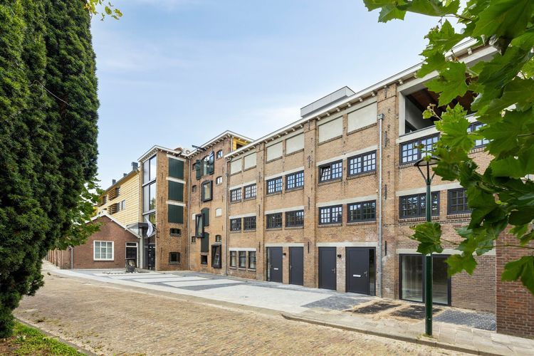 Split-level woning (Bouwnr. F1) Photo 1