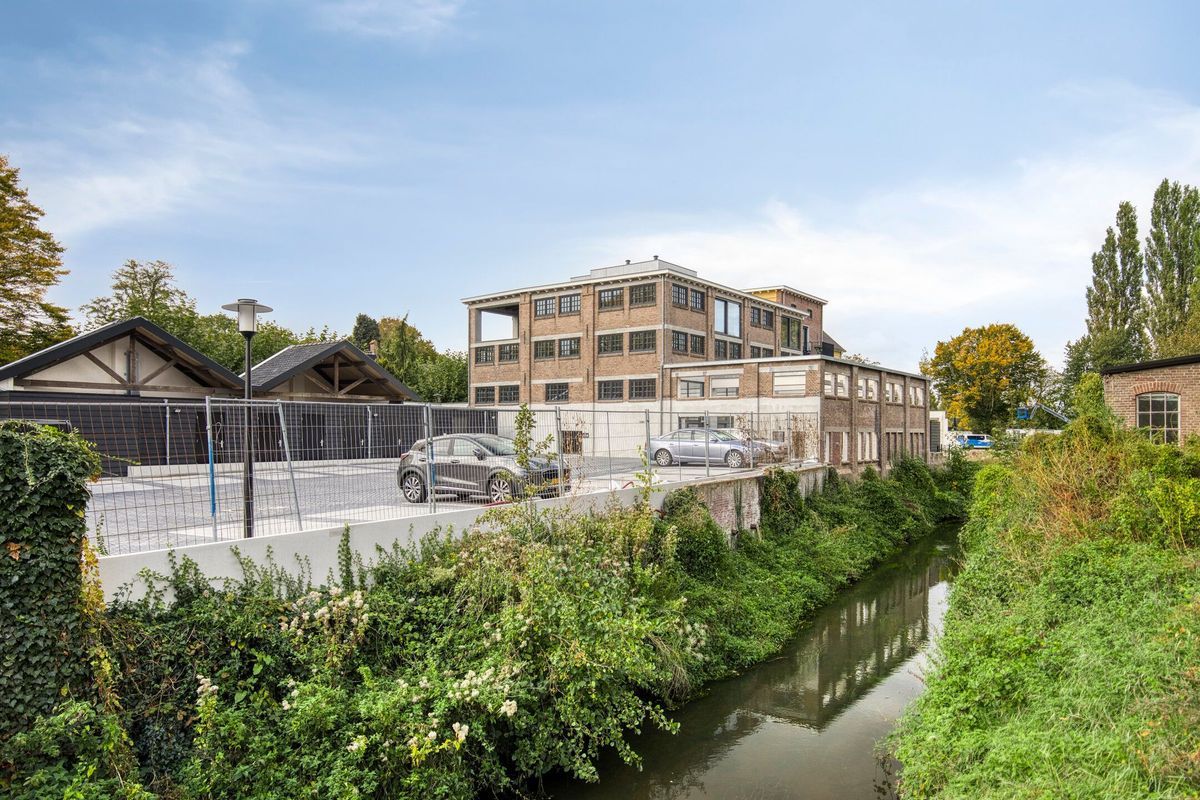 Split-level woning (Bouwnr. F1) Photo Blur 50