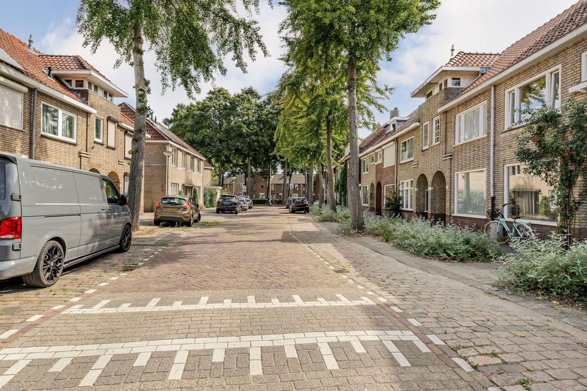 Gildebroedersstraat 24 Photo Blur 34