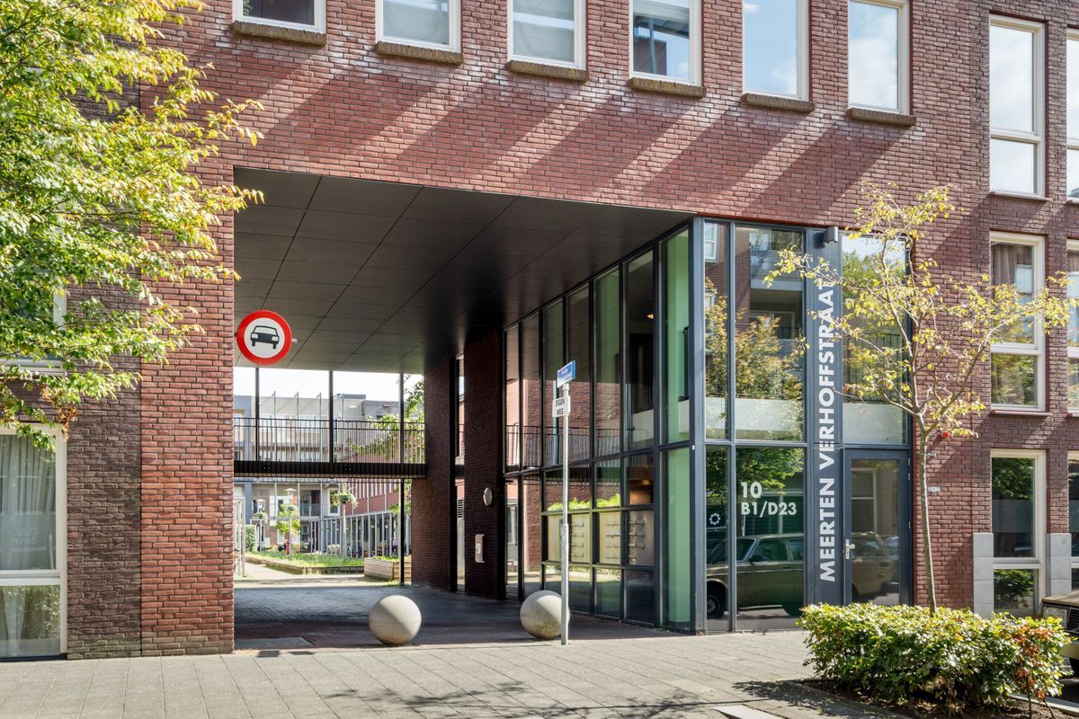 Meerten Verhoffstraat 10 - D20 Photo Blur 24