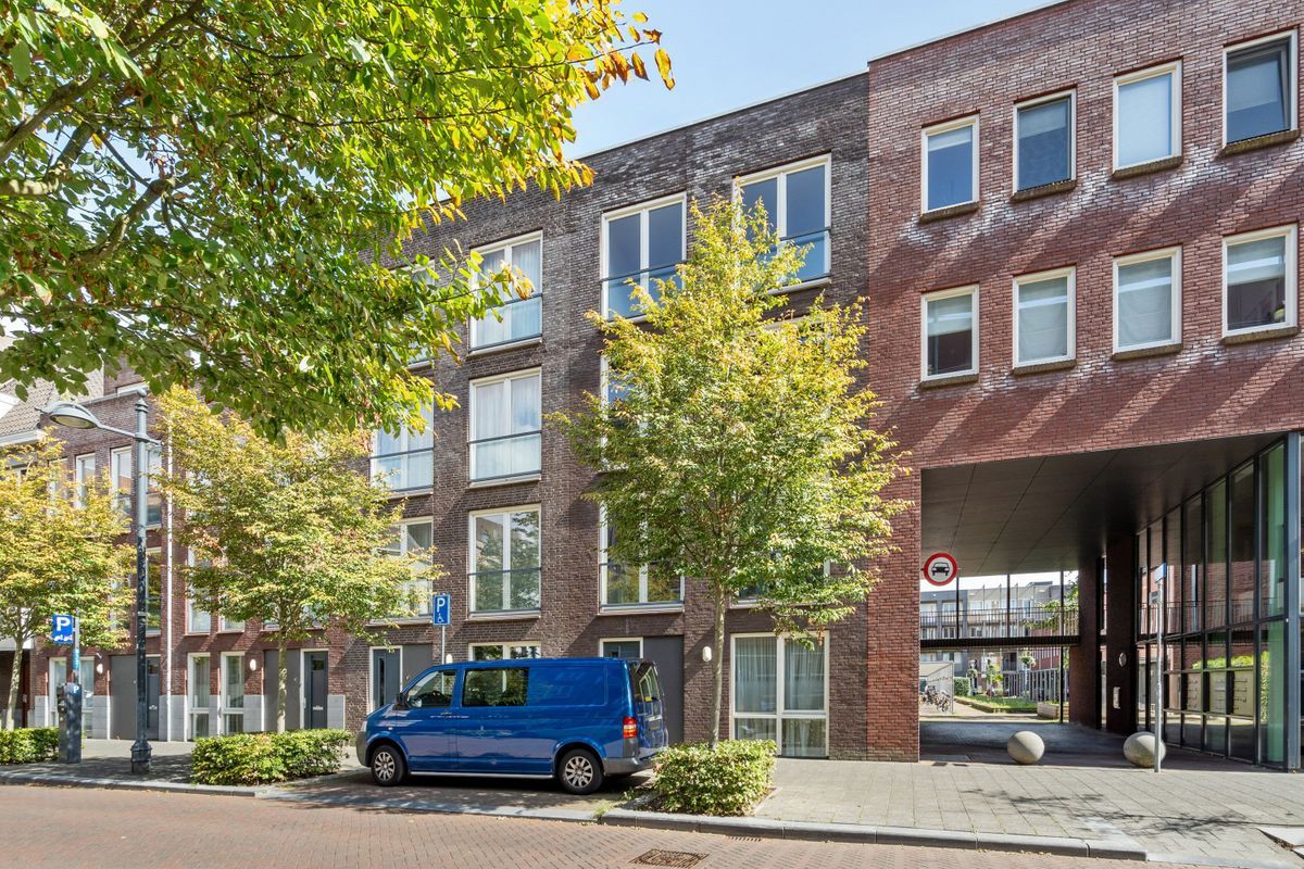 Meerten Verhoffstraat 10 - D20 Photo Blur 1