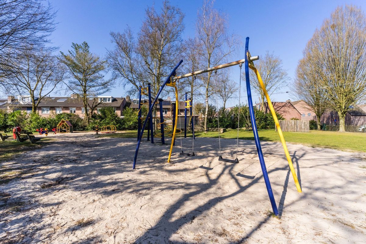 Hulst 70 Photo Blur 68