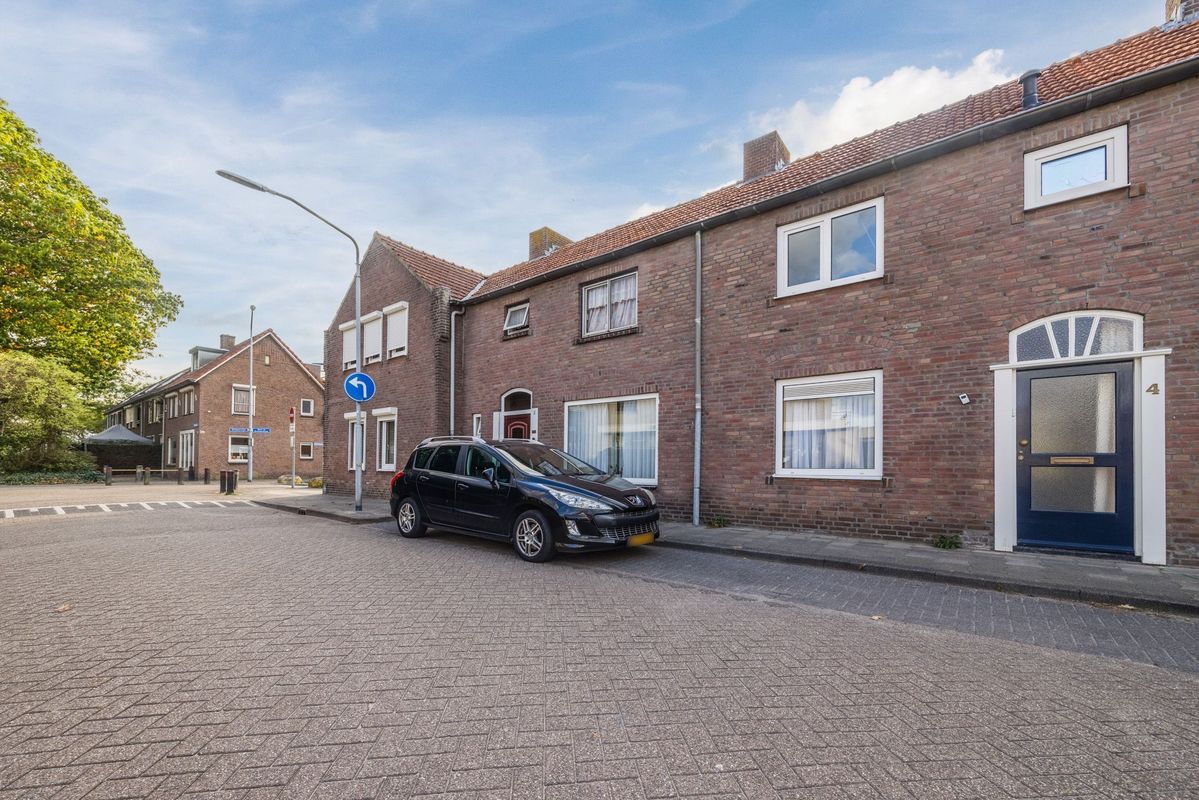 Wethouder van de Lisdonkstraat 4 Photo Blur 6
