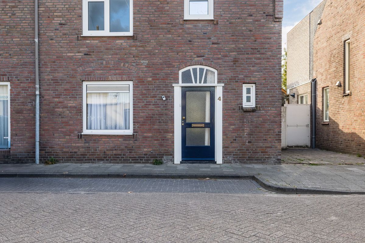 Wethouder van de Lisdonkstraat 4 Photo Blur 10