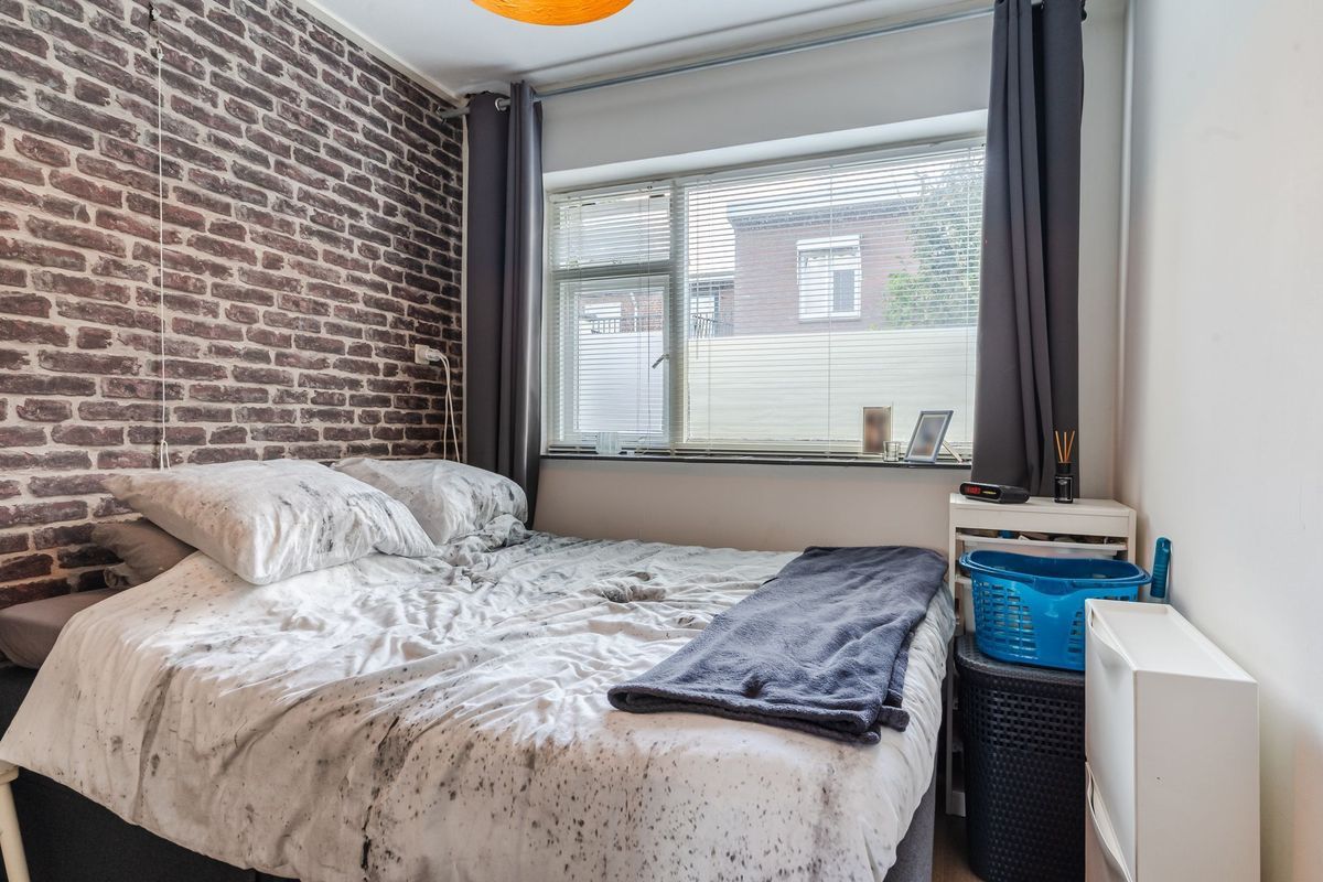 Tweede Zeine 30 Photo Blur 50