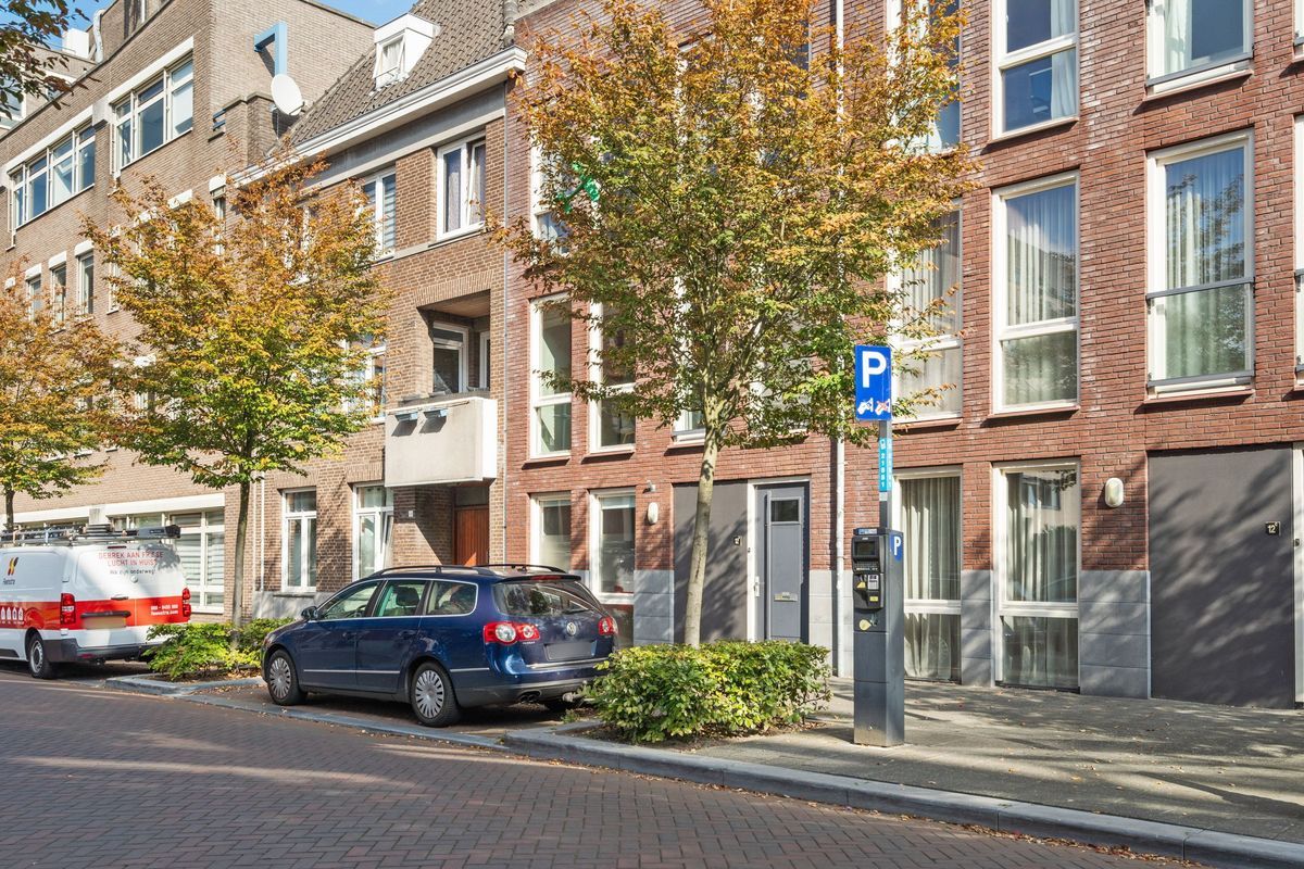 Meerten Verhoffstraat 12 - D Photo Blur 35