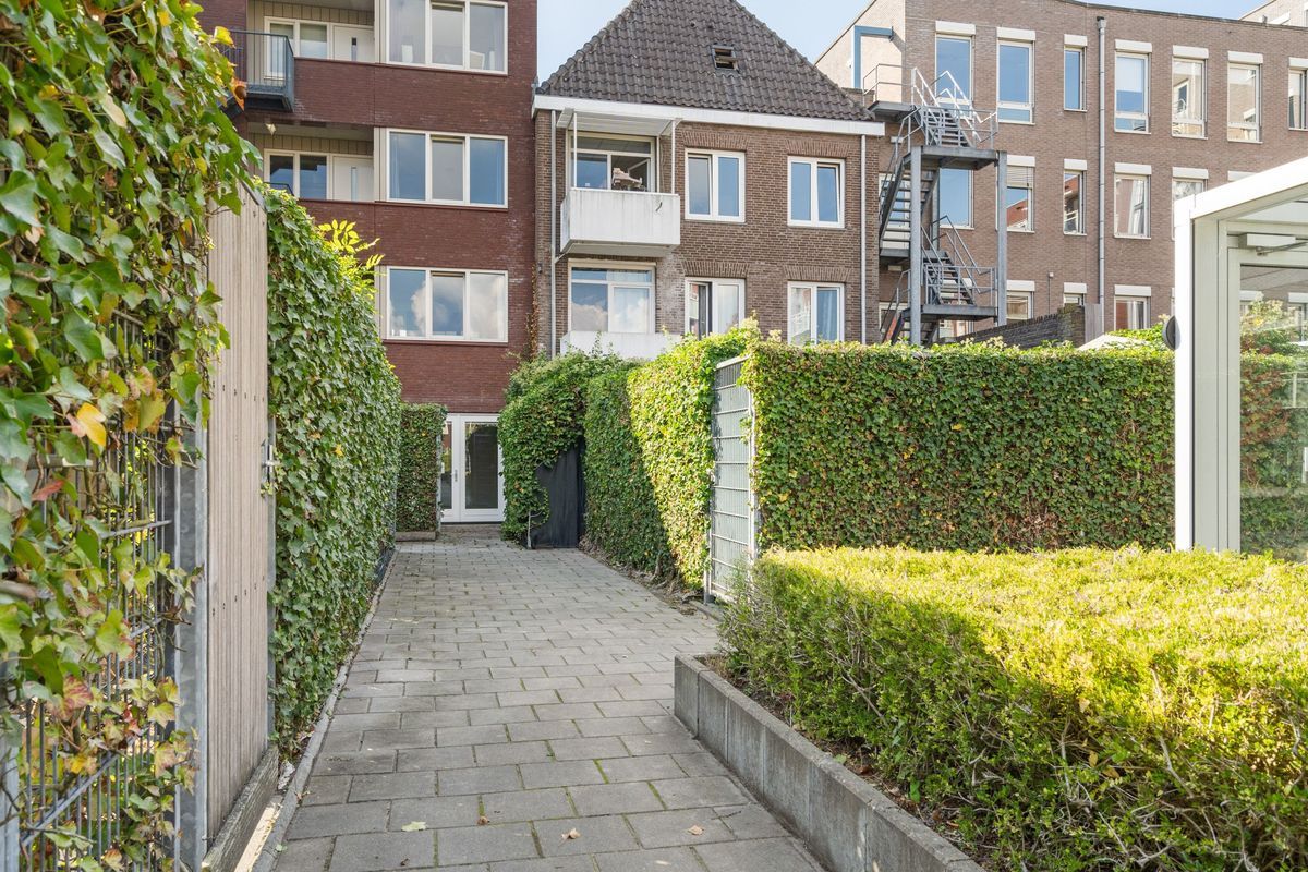 Meerten Verhoffstraat 12 - D Photo Blur 24