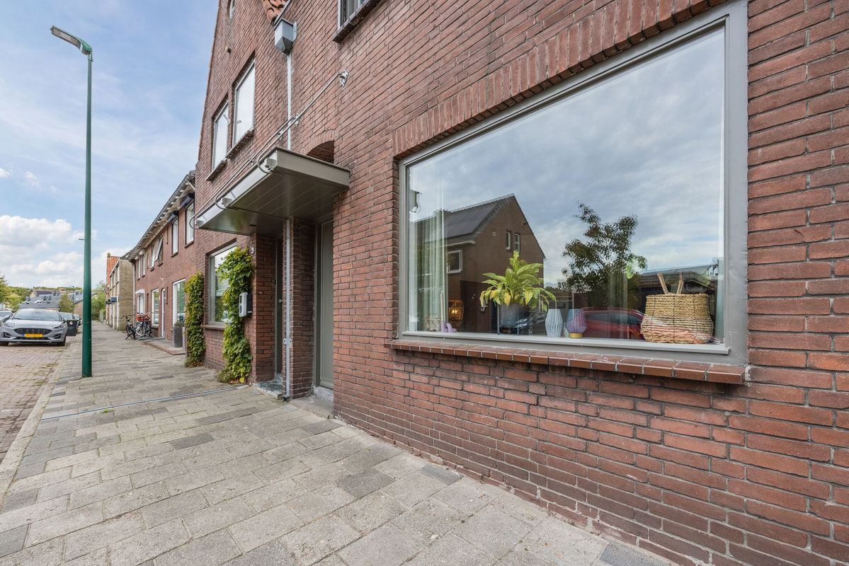 Emmastraat 35 Photo Blur 79