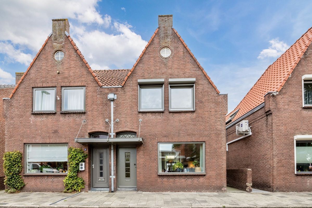 Emmastraat 35 Photo Blur 77