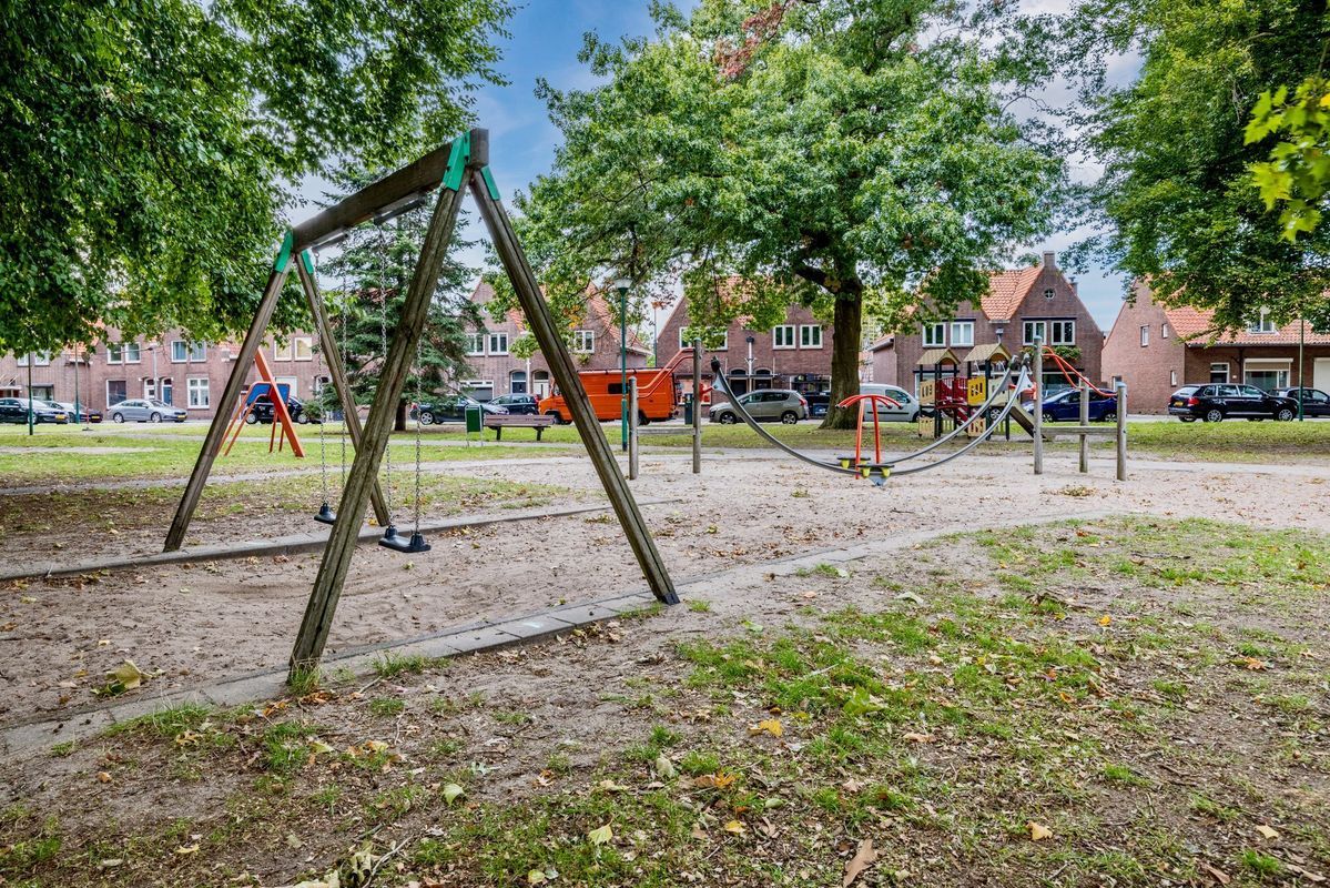 Emmastraat 35 Photo Blur 70