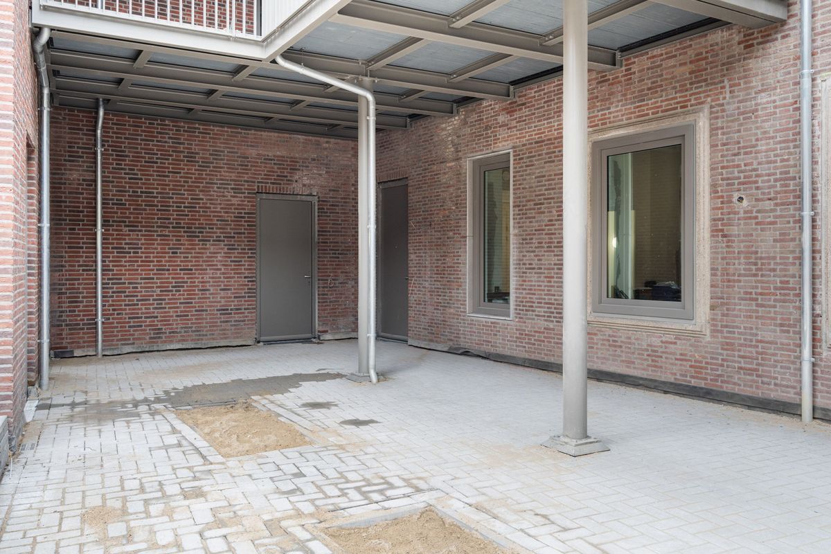Oude Vest 6 - B5 Photo Blur 30