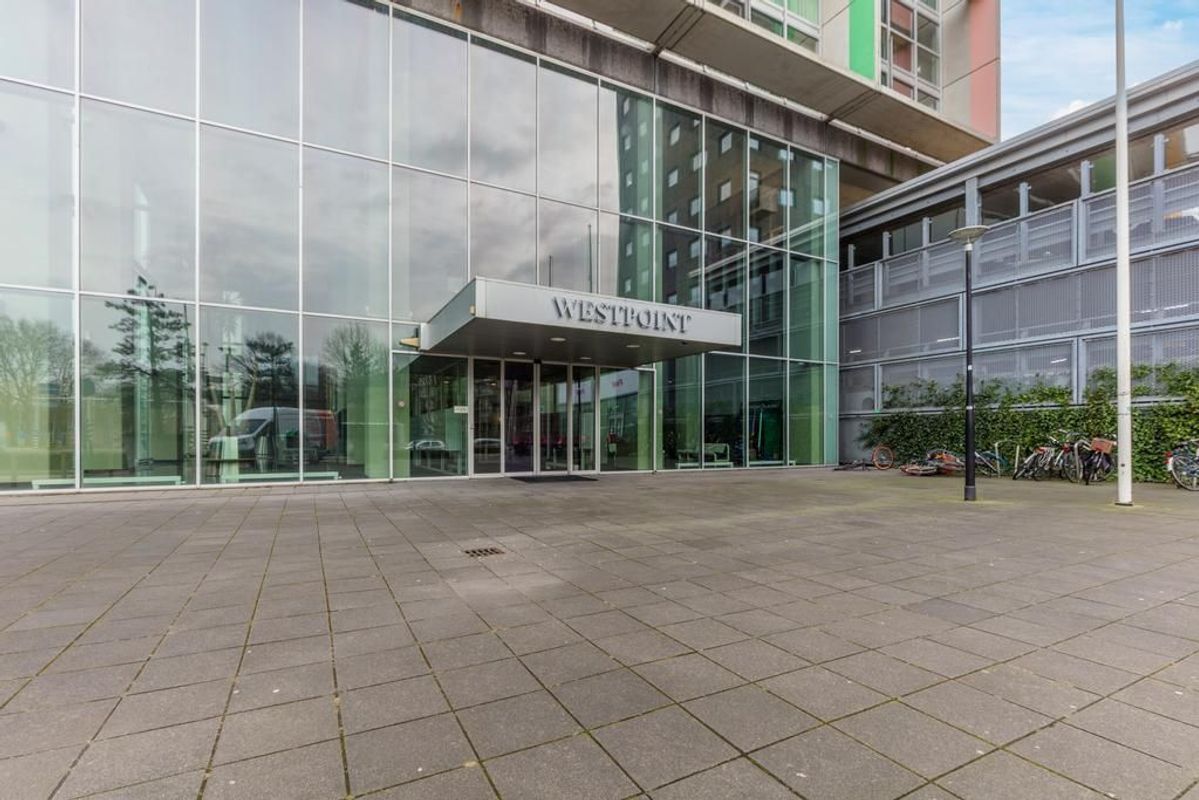 Westpoint 77 Photo Blur 36