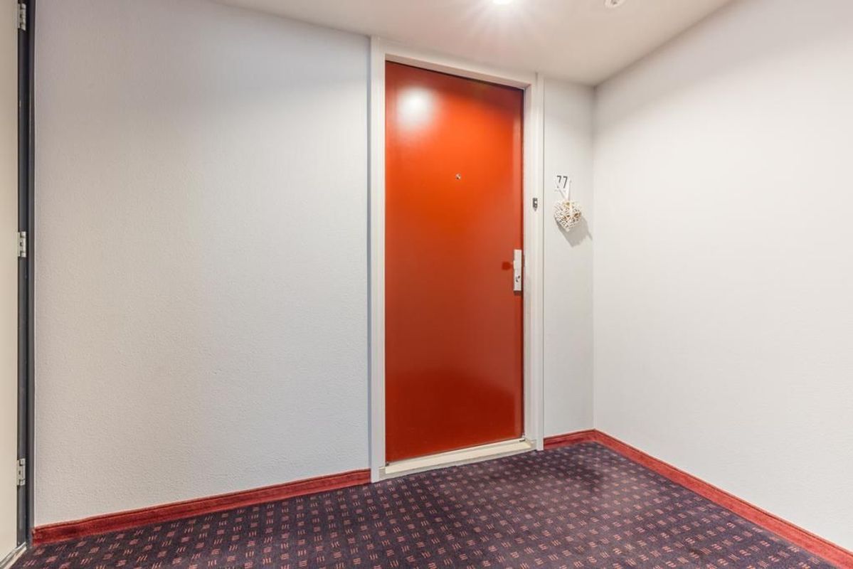 Westpoint 77 Photo Blur 29