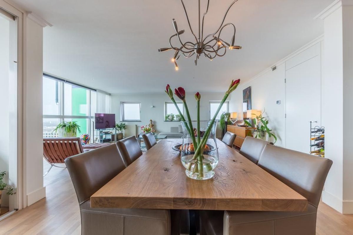 Westpoint 77 Photo Blur 9