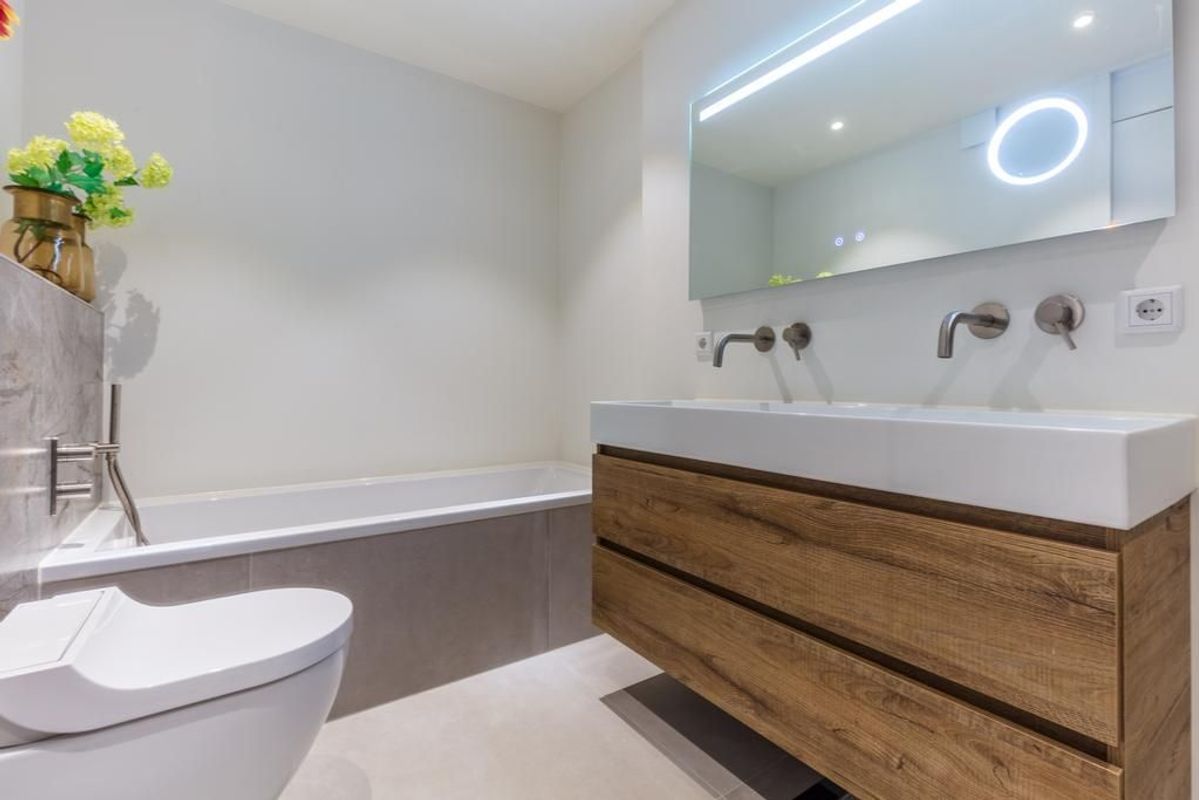 Westpoint 77 Photo Blur 26