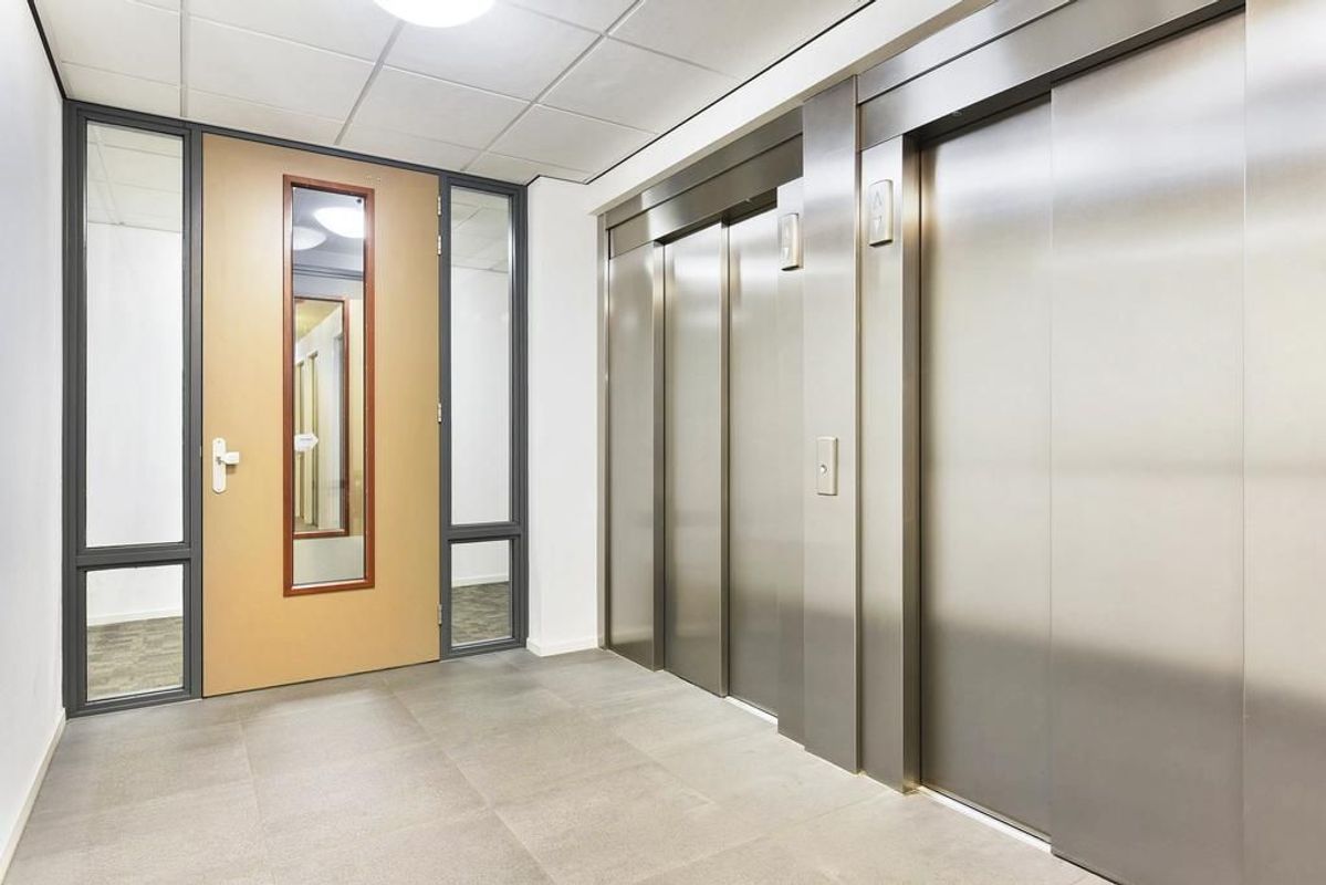 Piusplein 28 - 02 Photo Blur 18