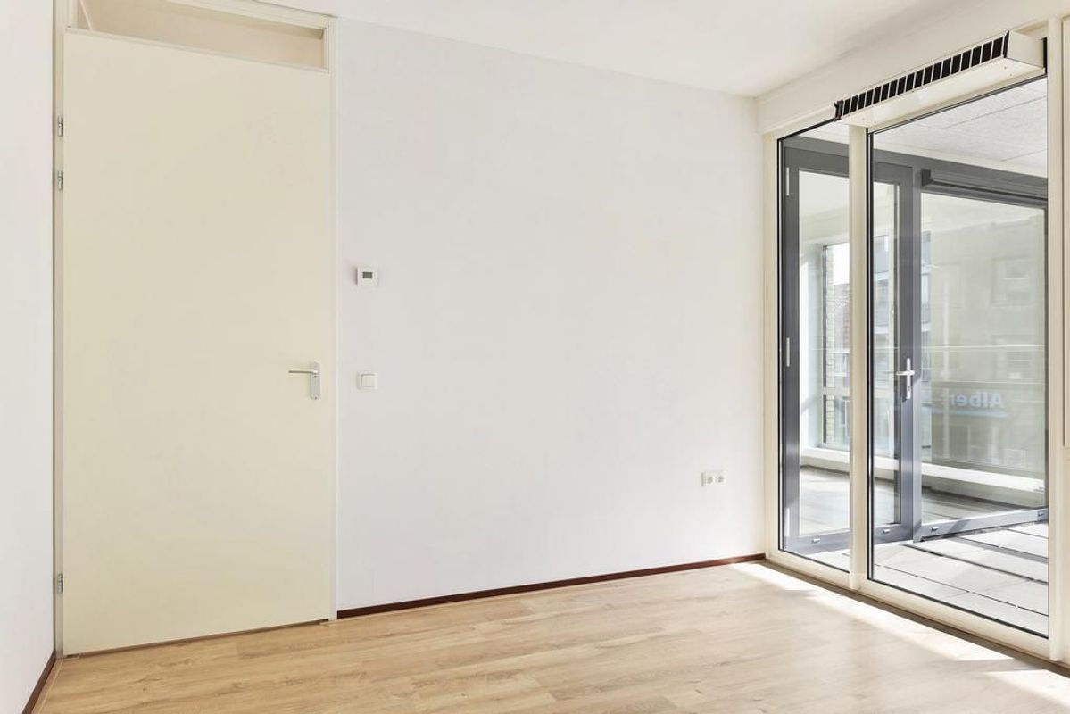 Piusplein 28 - 02 Photo Blur 12