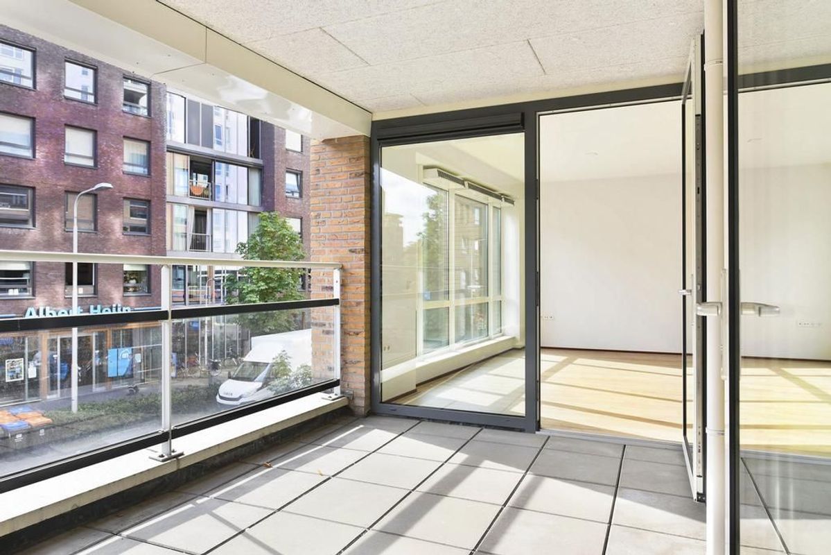 Piusplein 28 - 02 Photo Blur 6