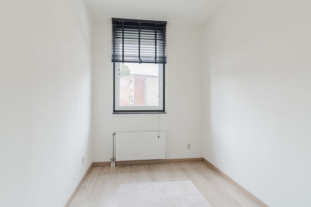 Sint Eustatiusstraat 65 Photo Blur 15