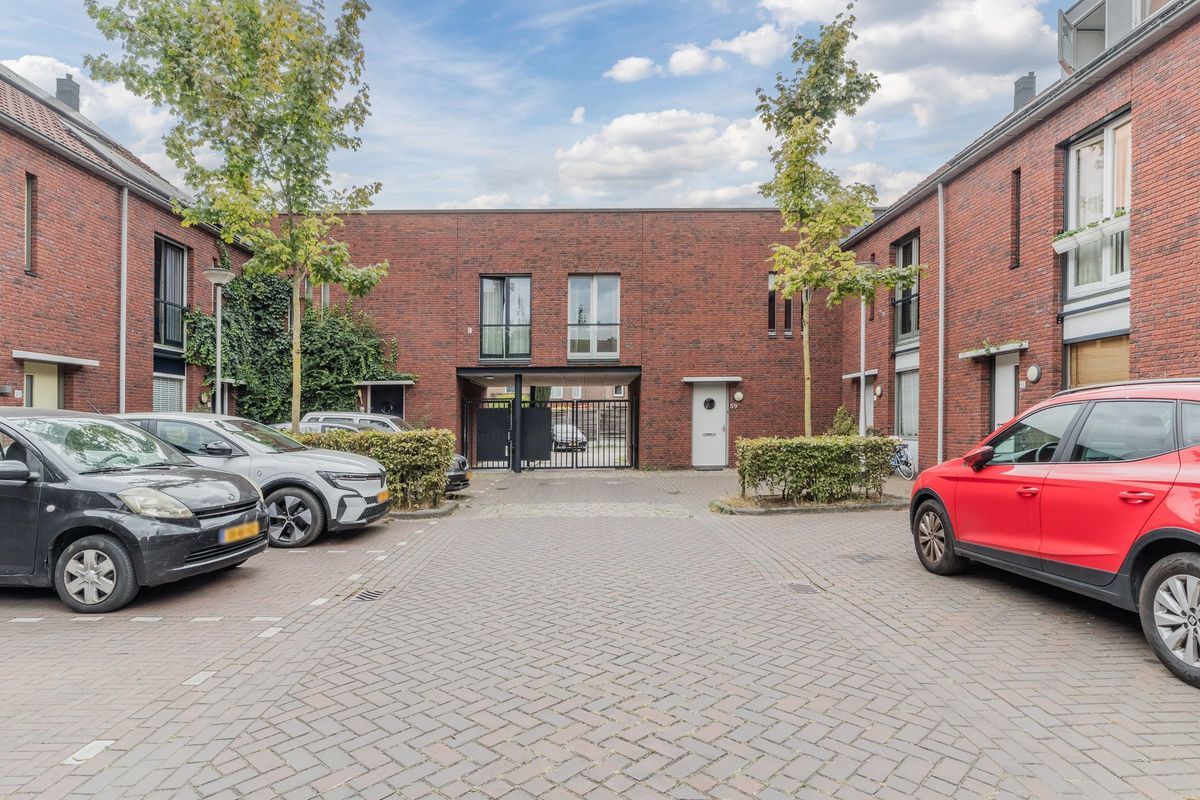Sint Eustatiusstraat 65 Photo Blur 32