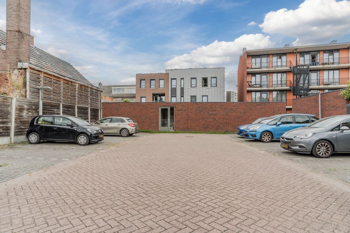 Sint Eustatiusstraat 65 Photo Blur 35