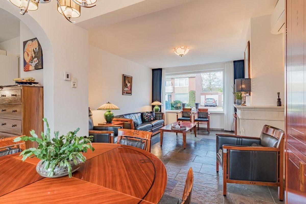 Doctor Schaepmanstraat 7 Photo Blur 4